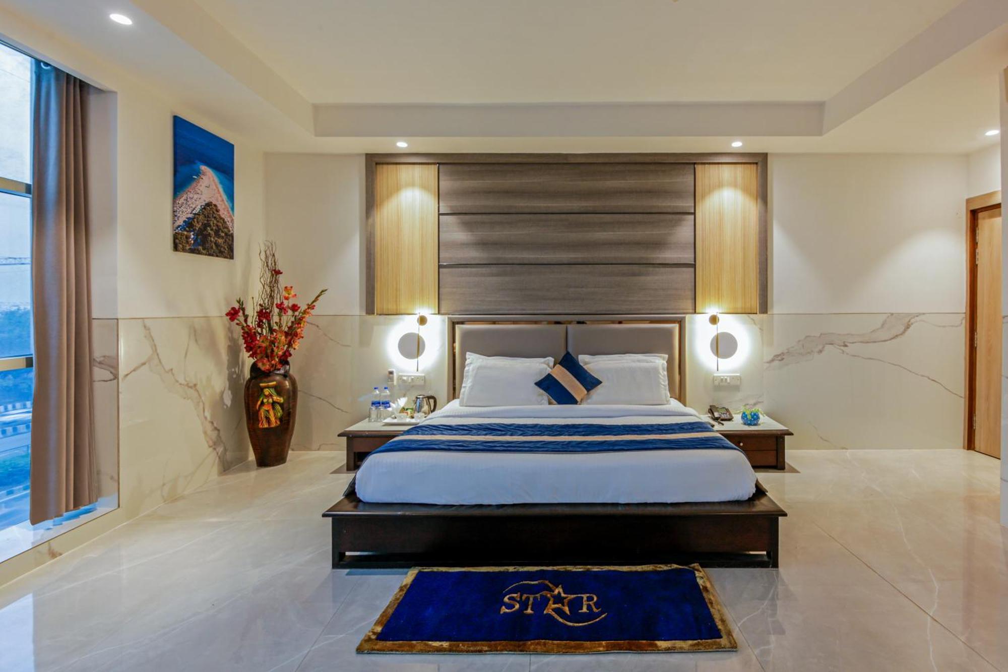 Delhi 37 By Star Group