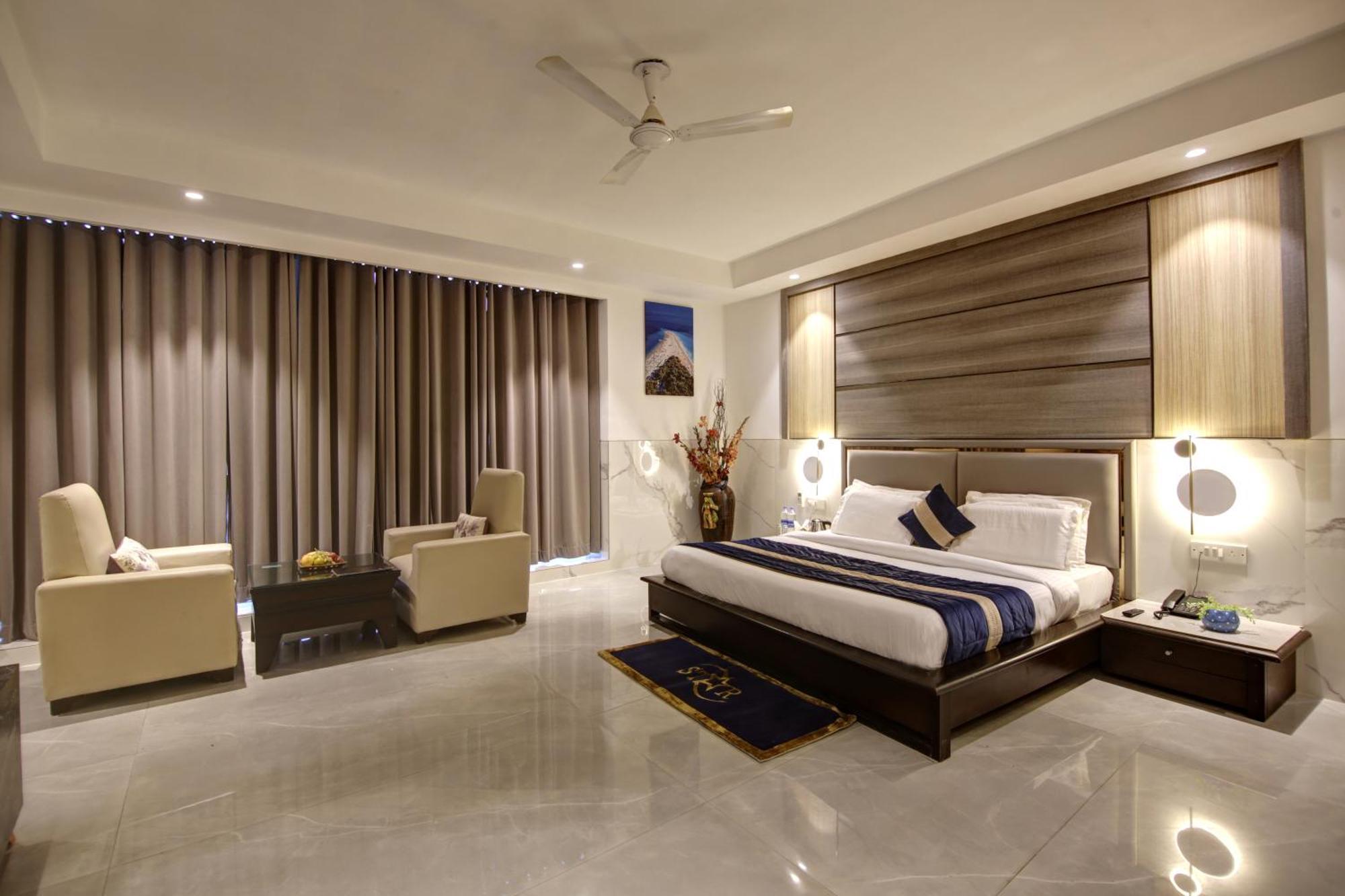 Delhi 37 By Star Group Hotel