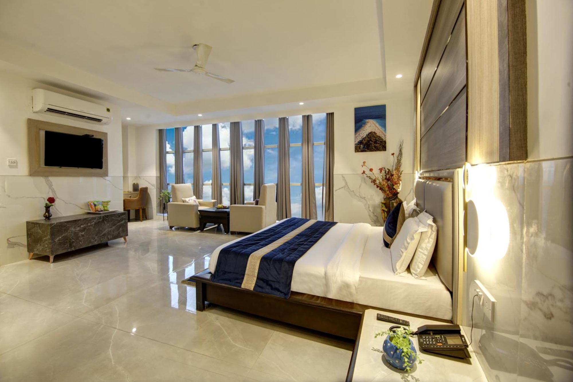 Hotel Delhi 37 By Star Group 4*