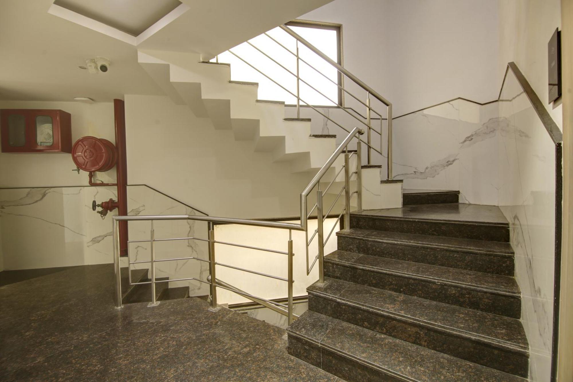 Delhi 37 By Star Group 4*