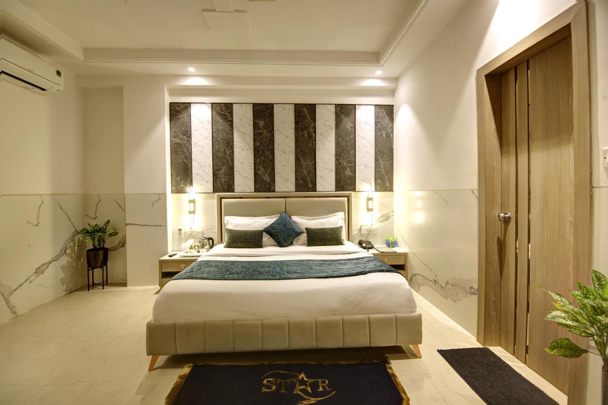 Hotel Delhi 37 By Star Group